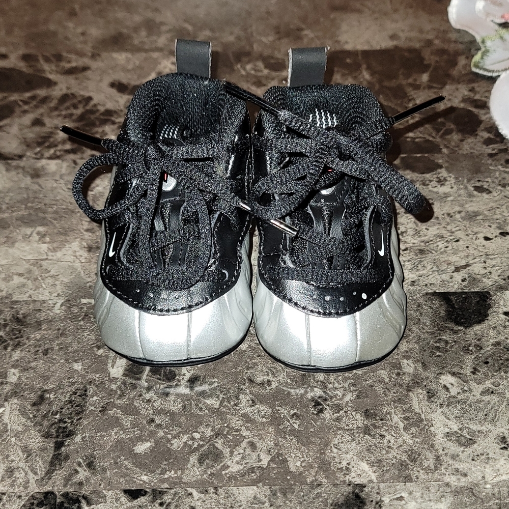 nike foamposite size 1c
